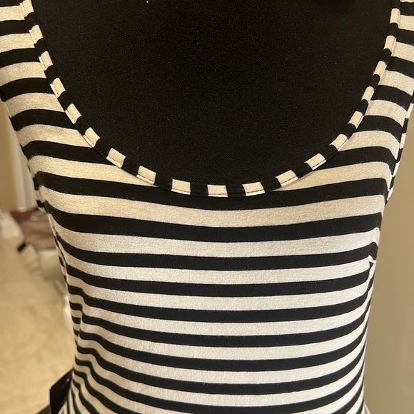 Bebe striped wrapped dress - Picture 3 of 8